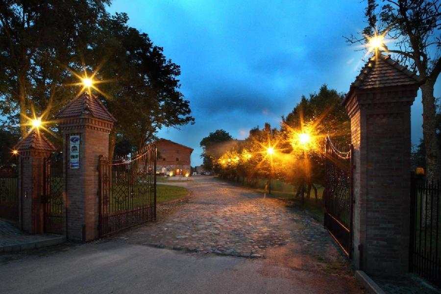 Palac Spichrz Borcz Kültér fotó